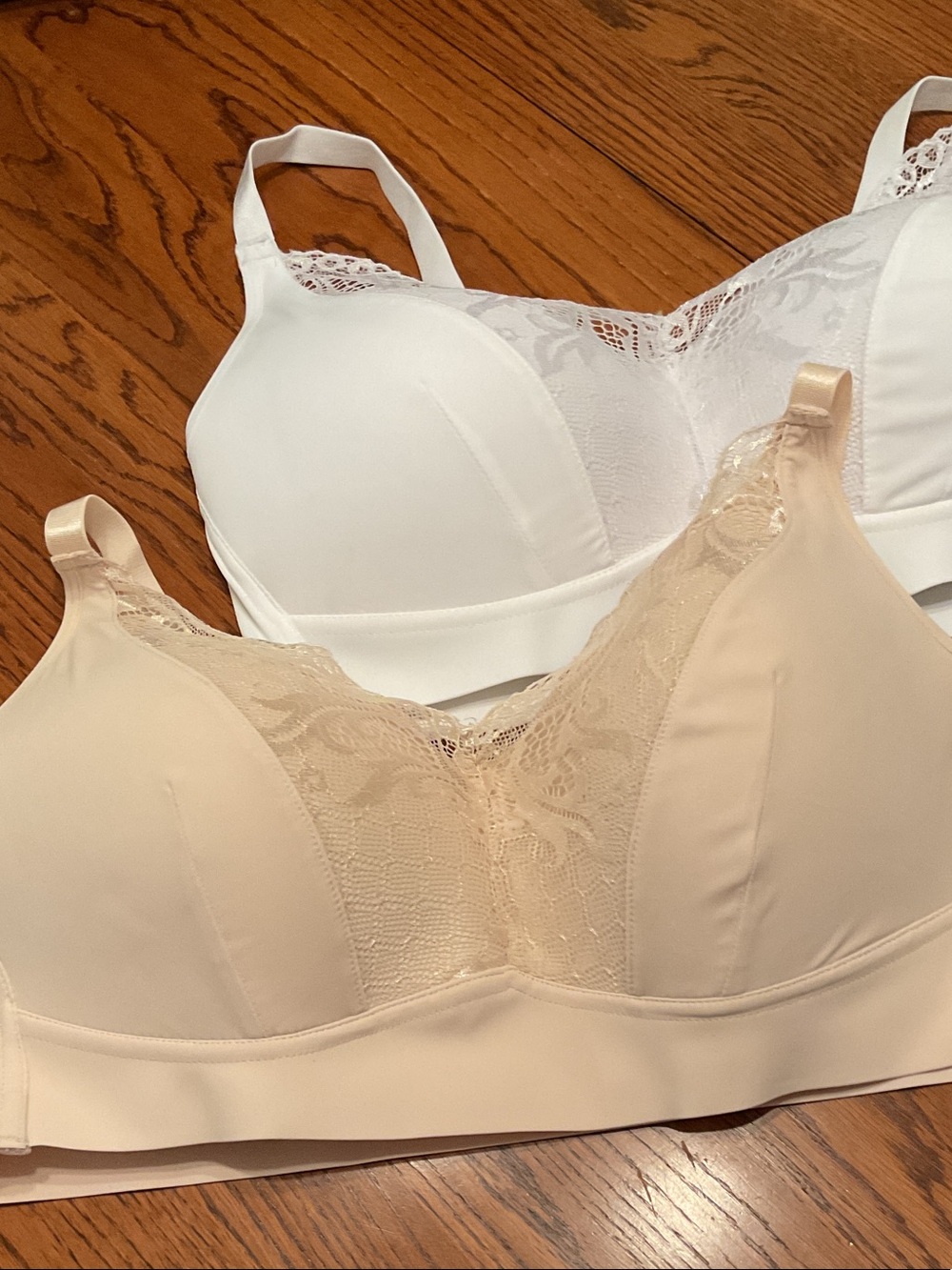 Rhonda Shear Lace Wireless Bralettes - White & Beige